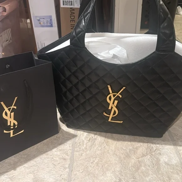 Designer inspired lambskin Quilted Logo Tote Bag in Black with Gold Hardware - Picture 1 of 4